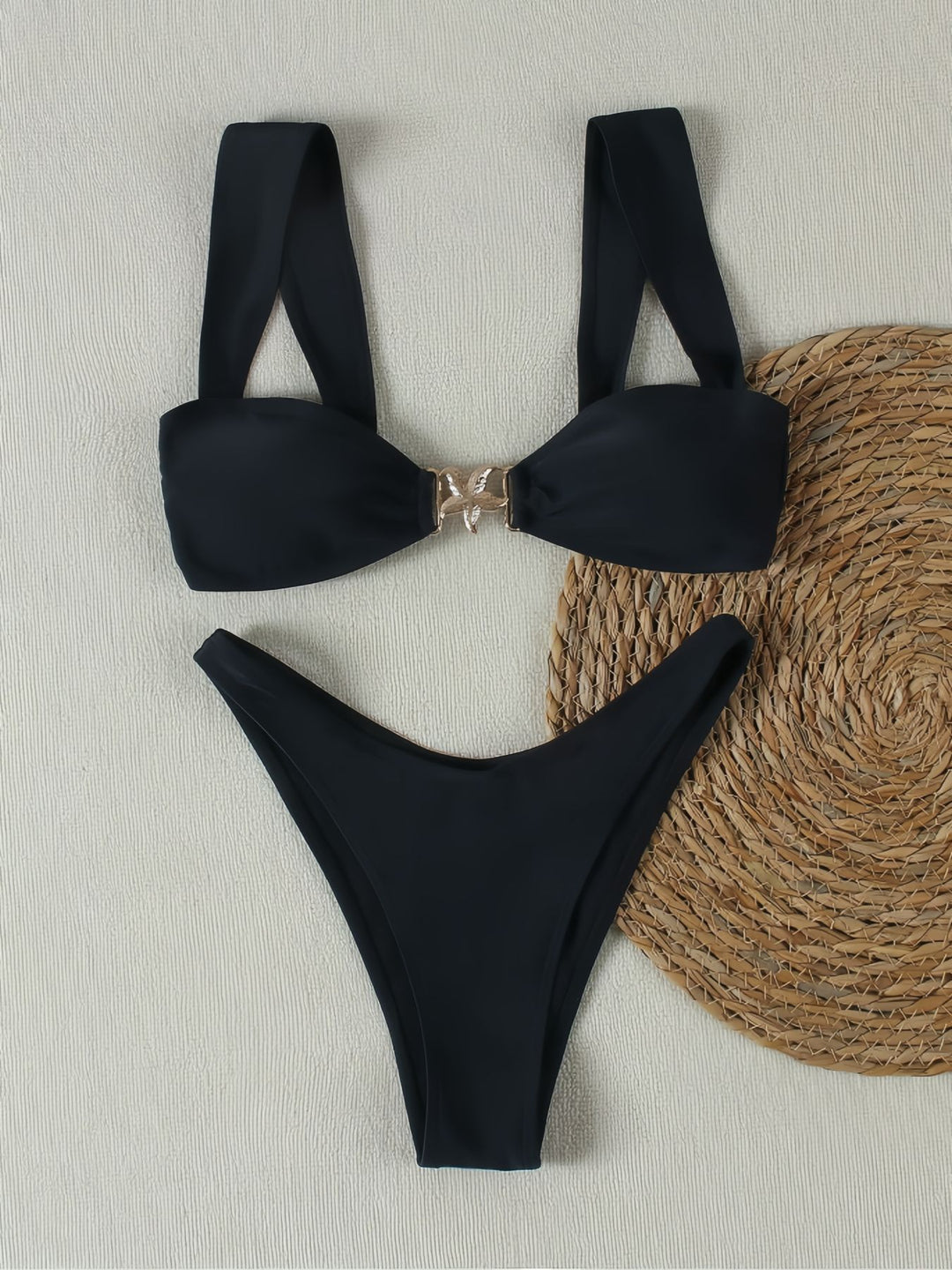 Dame bikini-sæt med elegant knude-detalje og høj kvalitet bindemønster Skovae