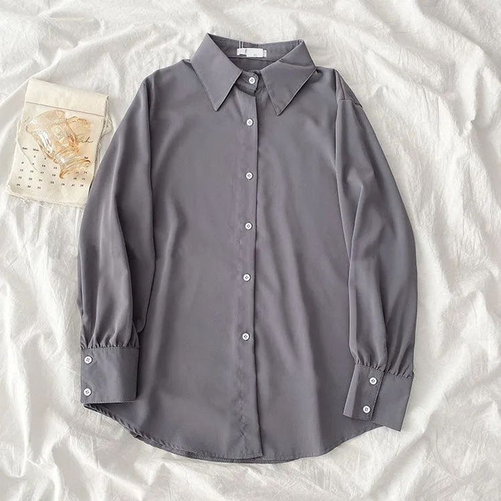 Kvinders elegante bluse med voluminøse ærmer Stilla