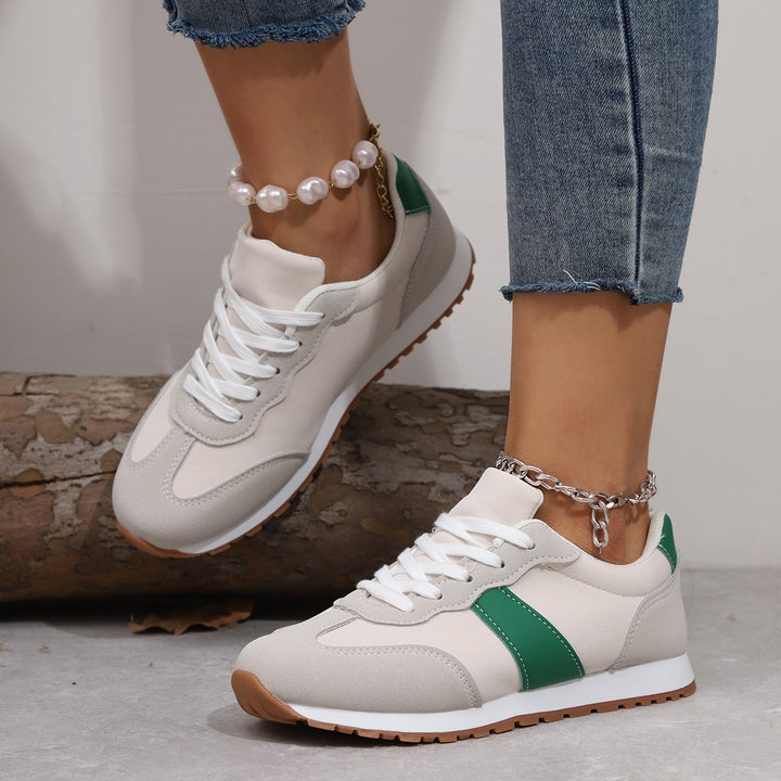 Dame Sporty Sneakers i moderne design med åndbart overmateriale Stilla