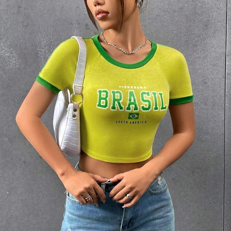 Dame Crop-T-Shirt med farvet kontrastkrave og Brasil-print Stilla