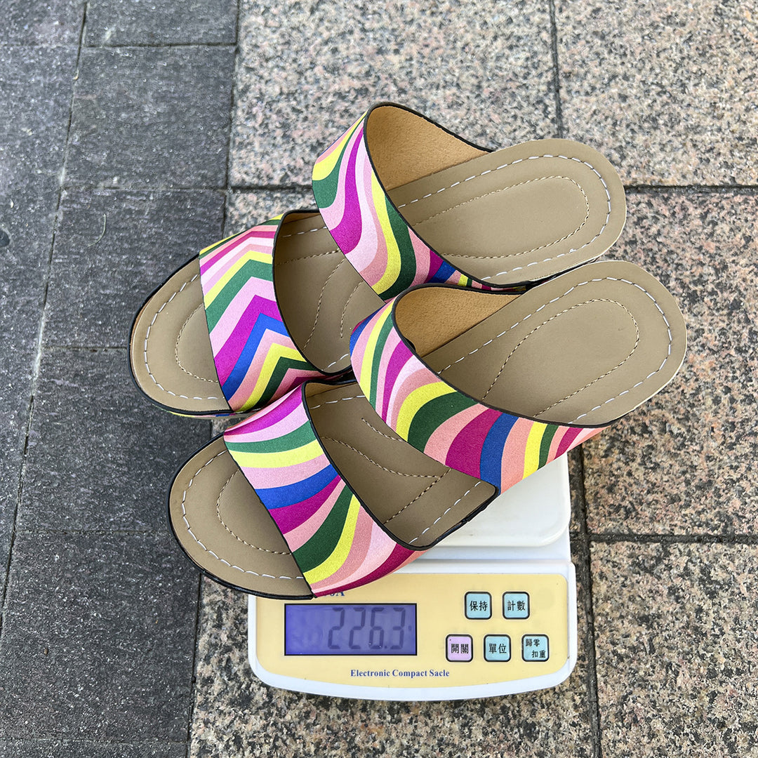Dame komfortable slide-sandaler med florale accenter og ergonomisk fodseng Stilla