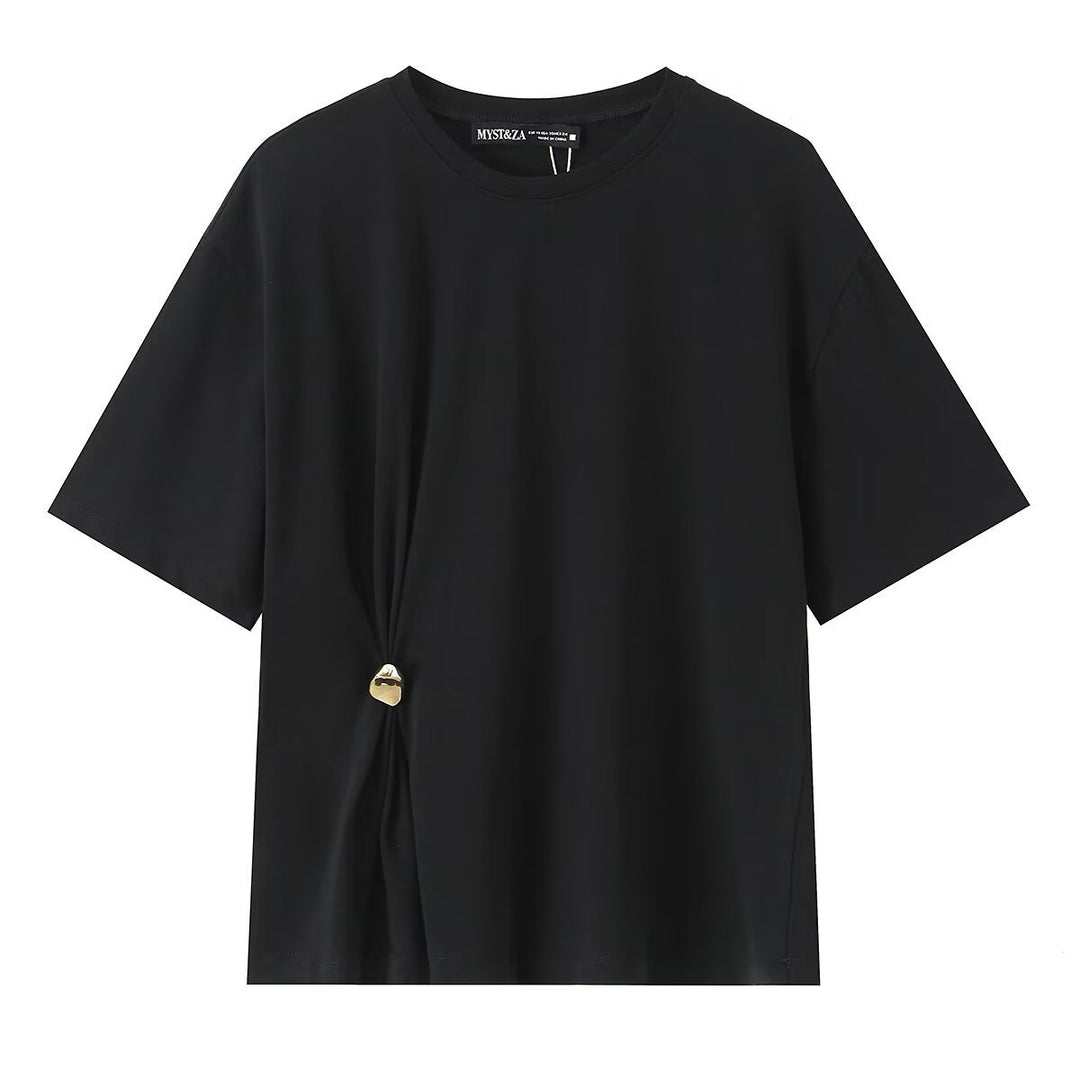 Dame afslappet T-shirt med elegant knudedetalje Skovae
