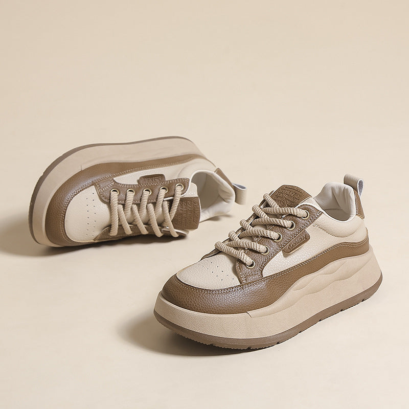 Dame sporty sneakers med tyk sål og innovativ overfladestruktur Stilla