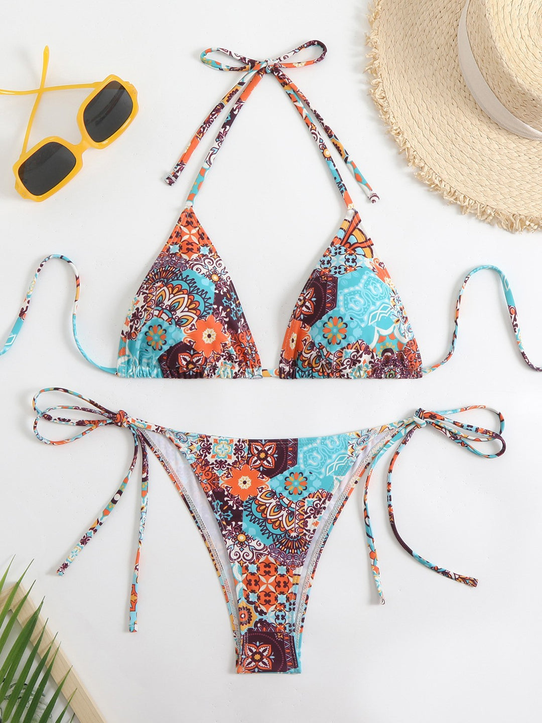 Dame Triangel-Bikini-Sæt med legesygt blomsterprint og fine bindebånd Skovae
