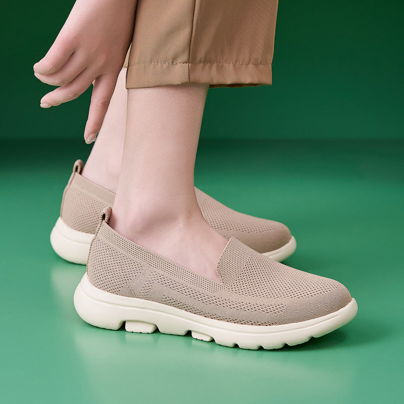 Dame Slip-On Sneakers med åndbar mesh-overflade og komfortabel dæmpningsteknologi Stilla