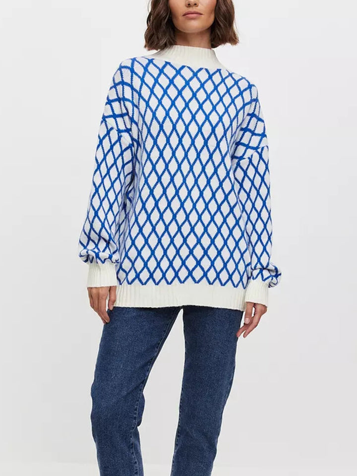 Kvindernes strikkede sweater med moderne diamantmønster og innovativt snit Stilla