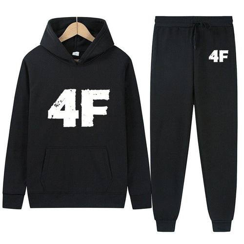 Kvinders hoodie og joggers sæt med sporty komfort Skovae