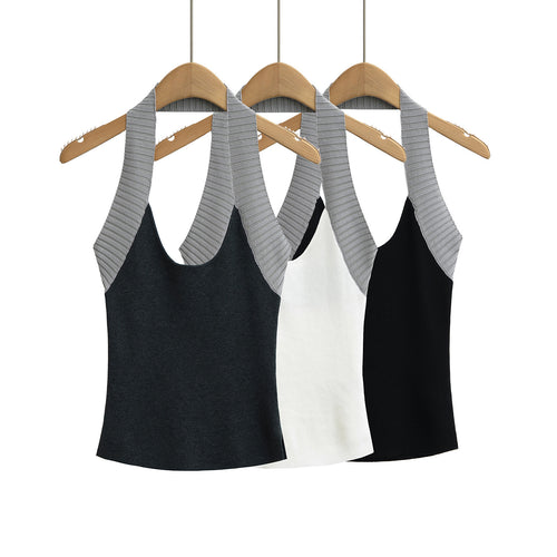 Dame sports top med moderne stropper og figurformende snit Stilla