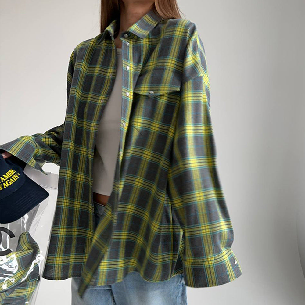 Dame ternet skjorte i afslappet oversize-stil Stilla