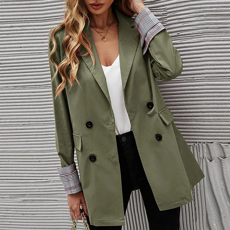 Dame Fashionabel Blazer med dobbelt knaplukning og elegante detaljer Stilla