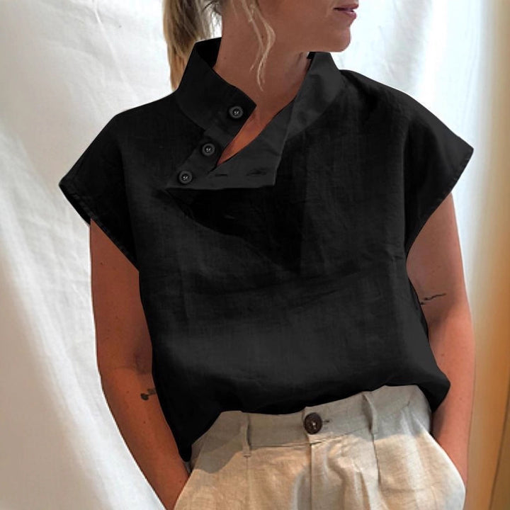 Dame moderne bluse med høj krave og elegante knapdetaljer Skovae