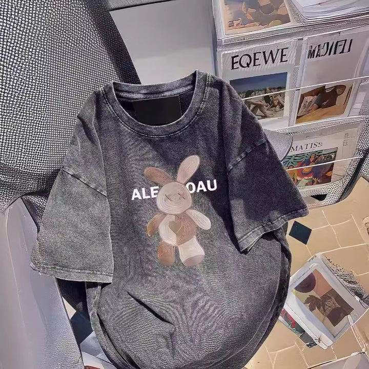Dame T-shirt med stort Bunny-druck og afslappet snit Stilla