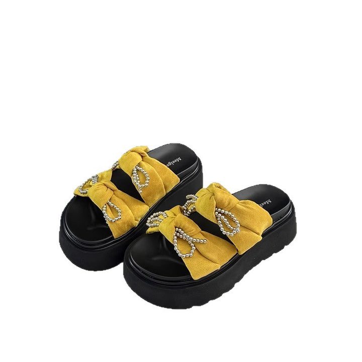 Dame platform-sandaler med elegante perledetaljer og moderigtig knude Stilla