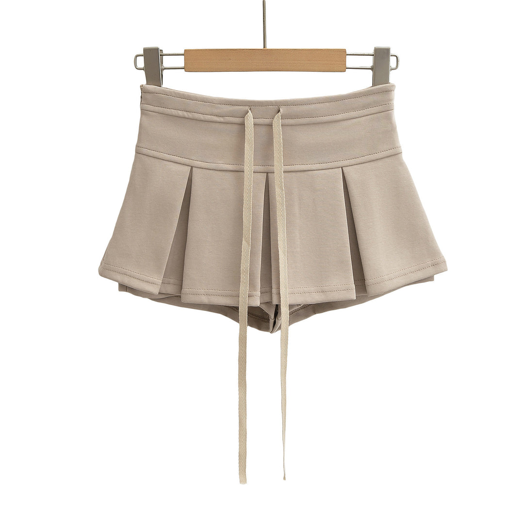 Dame sporty plisserede shorts med justerbar snor og elastisk talje Stilla