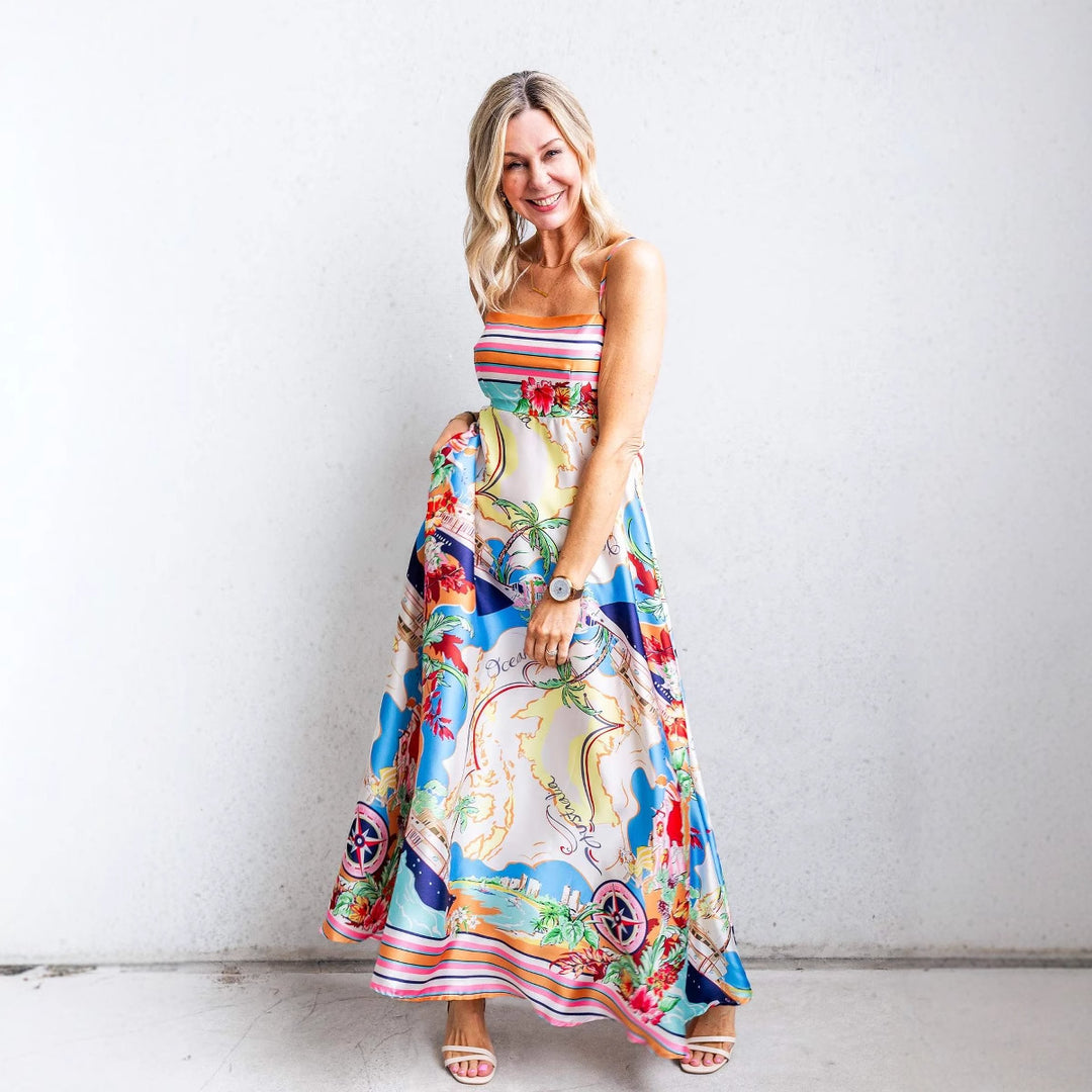 Dame Maxi-kjole med livligt multicolor-print og smalle stropper Stilla
