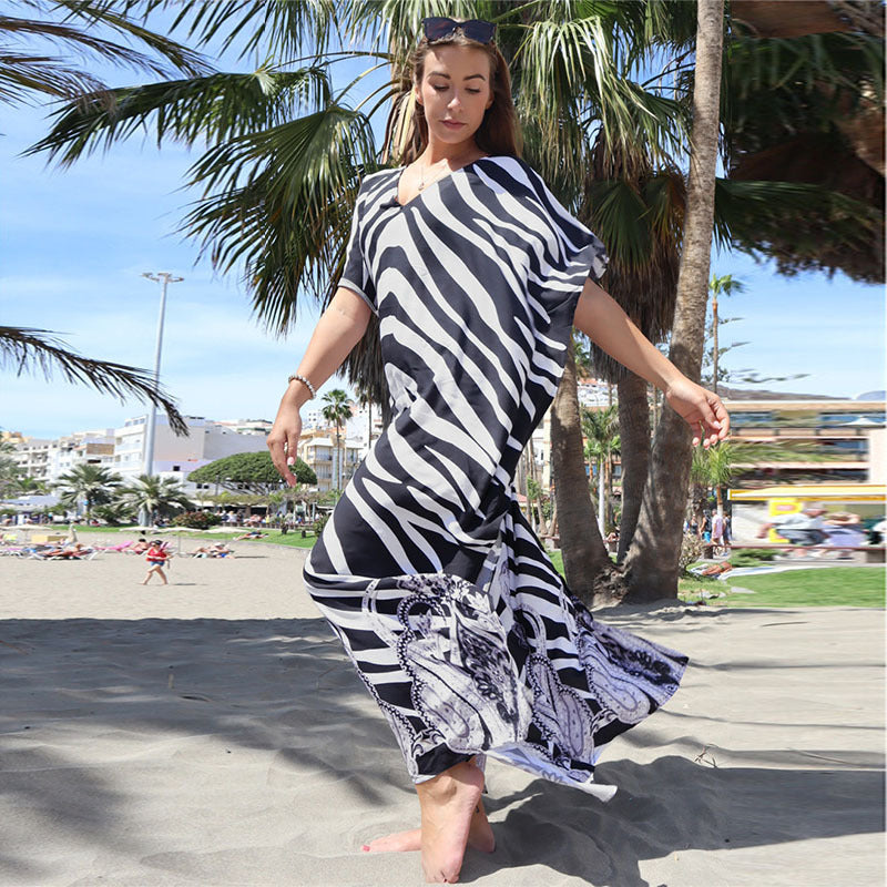 Dame elegant strandkaftan med usædvanligt mønster Stilla