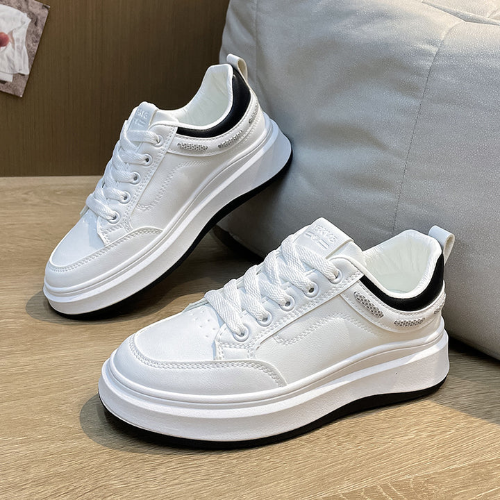 Dame sneakers med ergonomisk støddæmpning og slidstærkt overmateriale Stilla