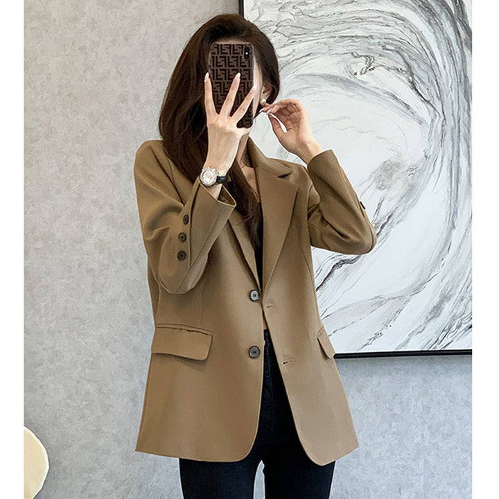 Dame mode blazer med struktureret stof og elegante detaljer Stilla