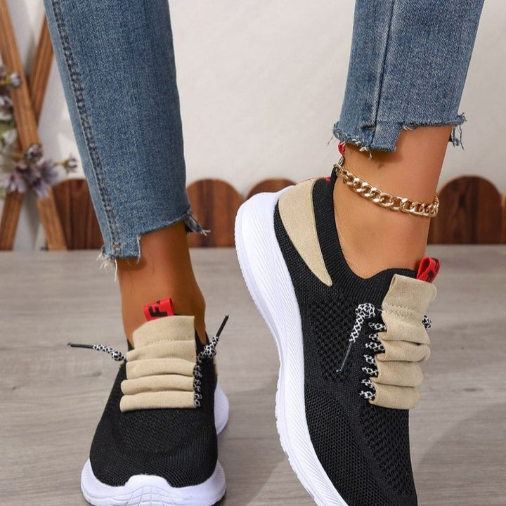 Dame Sporty Sneakers med elastisk overdel og skridsikker sål Stilla