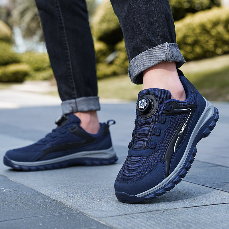 Unisex nan let trail- og by sneakers med fint justerbar drejeåbning, forstærket tåhætte og multidirektionelt profileret sål Skovae