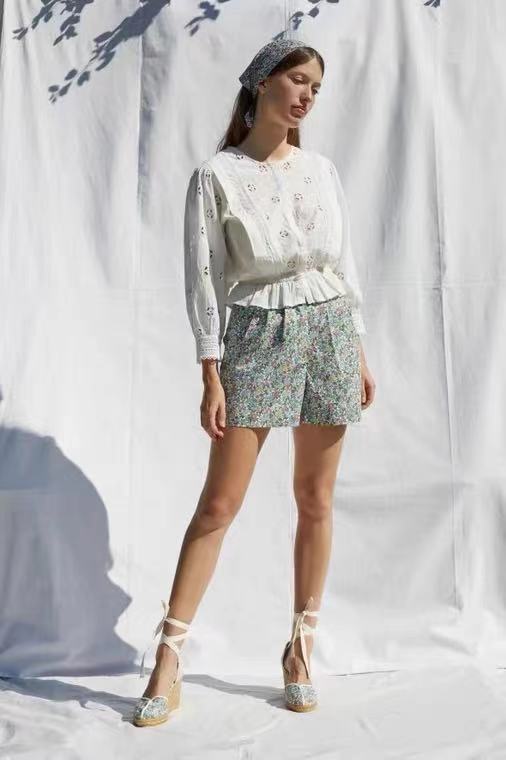 Dame shorts med blomstertryk og elastisk taljehøjde Stilla