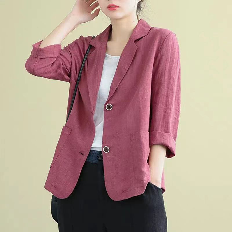 Kvinders afslappede linned blazer med stilfulde kontrastknapper Stilla