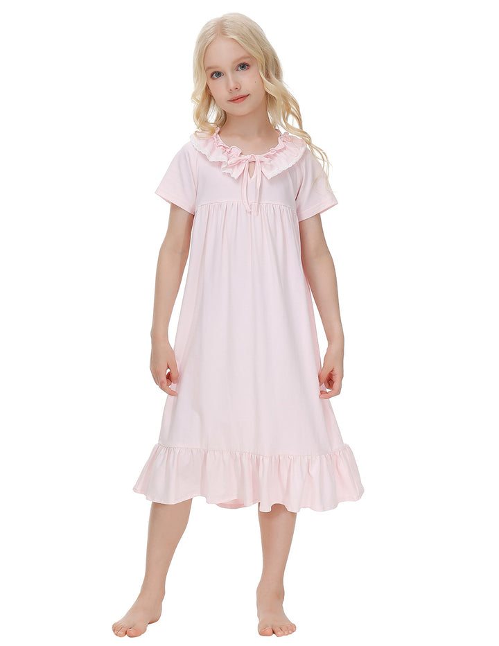 Dame natkjole med flæse detaljer og løs pasform Stilla