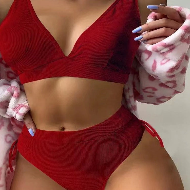 Dame trekant-bikini med justerbare stropper og høj talje Skovae