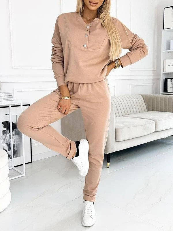 Dame afslappet sport-outfit med praktiske knapper og elastisk talje Stilla