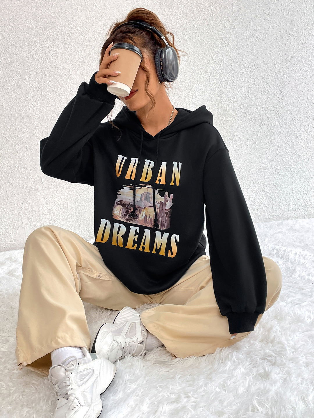Kvindernes Oversized Hættetrøje med Urban Print og Hætte Stilla