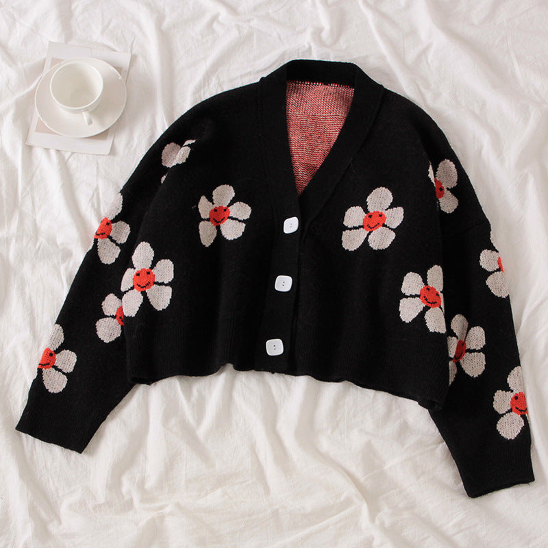 Kvinders chunky strik cardigan med blomstermønster og knapdetaljer Stilla