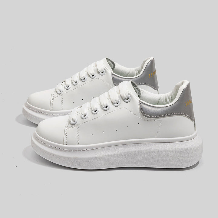 Dame Sneakers med elegant plateau sål og unik hælkonstruktion Stilla