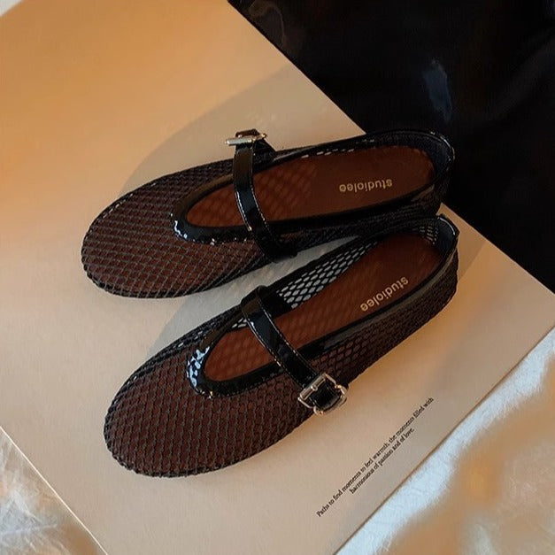 Dame elegant Sling-Ballerinas med moderne netdesign og justerbar rem Stilla