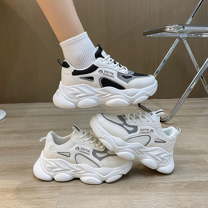 Dame Chunky Sneakers med åndbar mesh-konstruktion og dynamisk såleprofil Stilla