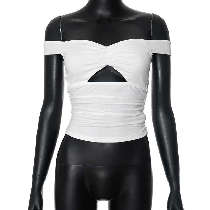 Femme Off-Shoulder Rynkning Crop Top med Cut-Out Detalje Stilla