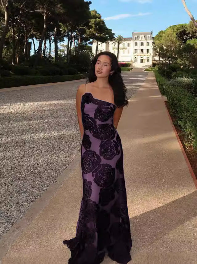 Dame aftenkjole med florale applikationer Stilla