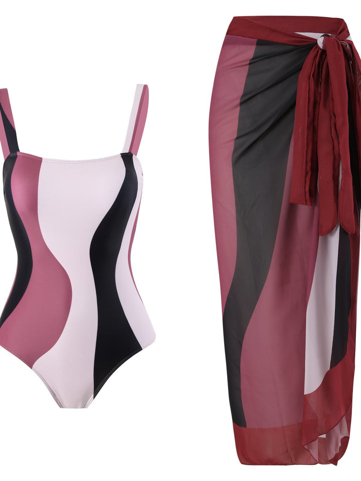 Dame badedragt med elegant sarong Stilla