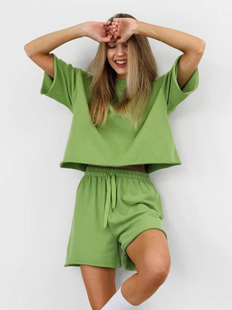 Dame Lækkert fritidssæt med oversized overdel og shorts Stilla