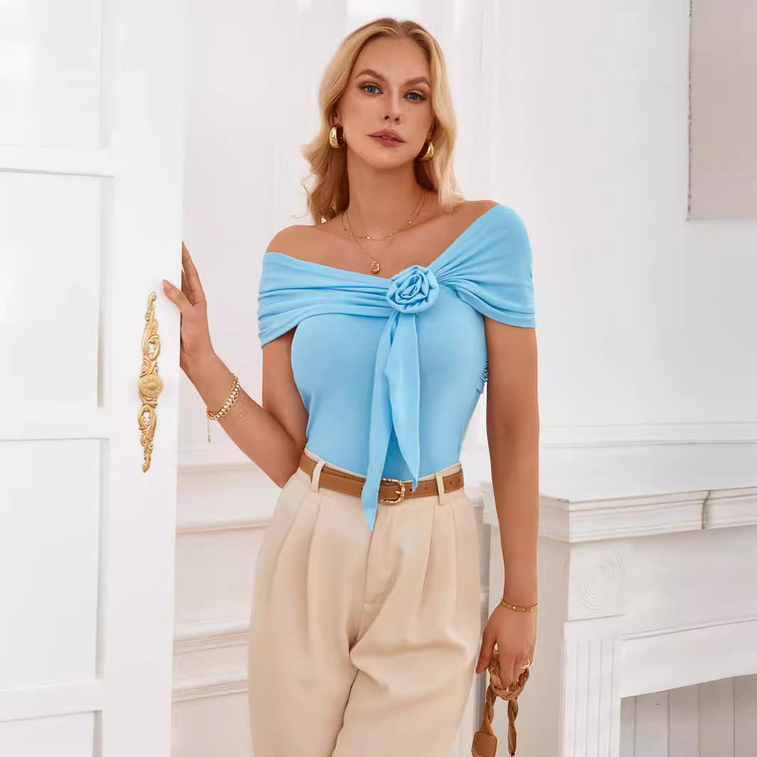 Dame Off-Shoulder Top med dekorativ blomstermotiv Stilla