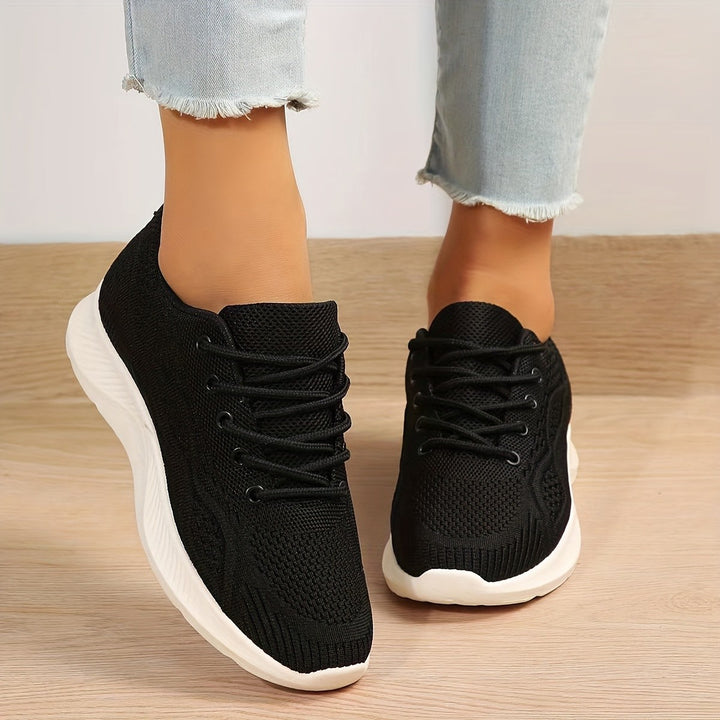 Dame Sporty Sneakers med åndbart overmateriale og skridsikker sål Stilla