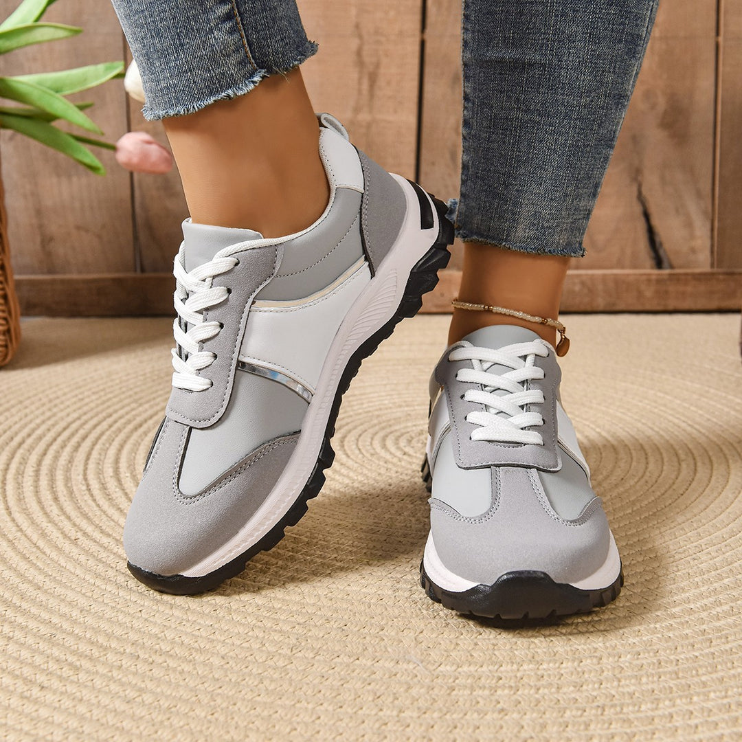 Dame Sporty Sneakers med skridsikker sål og åndbart overmateriale Stilla