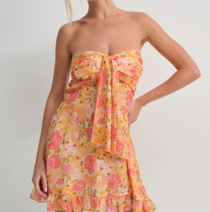 Dame uden stropper chiffon sommerkjole med blomsterdesign bandeau-top og flæsebesætning Skovae