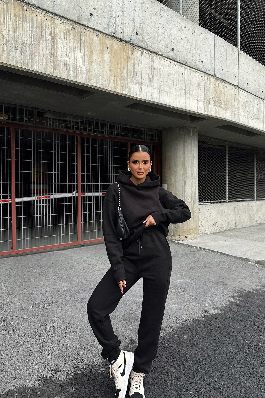 Dame Casual Hoodie og Joggingdragt med Elastisk Talje og Oversize Snit