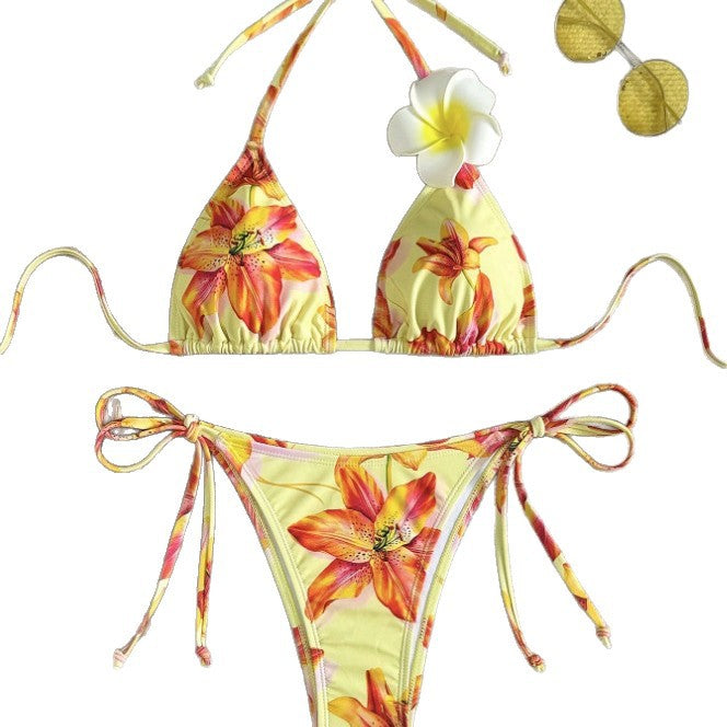 Dame triangel-bikini med blomsterdesign og justerbare sidestropper Skovae