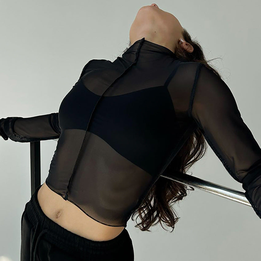 Dame Gennemsigtig Bluse med voluminøse ærmer og elegante knapdetaljer Stilla