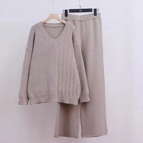 Femme Cozy V-hals Strik Loungewear Sæt Stilla