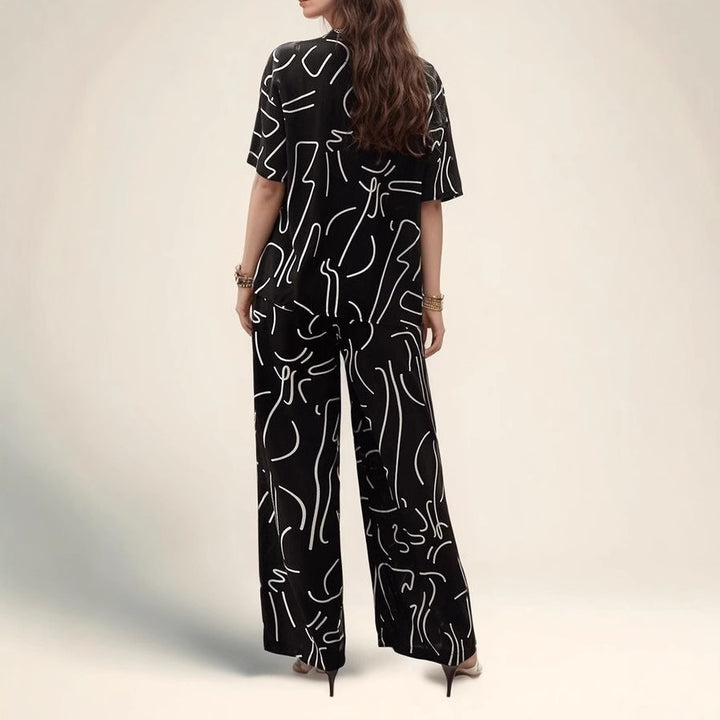 Dame Relaxed Fit Pyjamasæt med abstrakt mønster Stilla