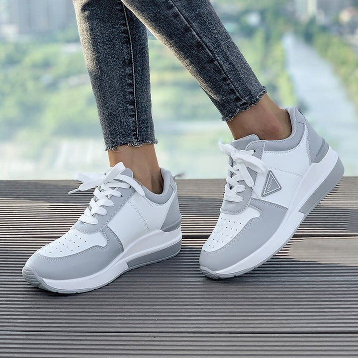 Dame Sporty Sneakers Stilla