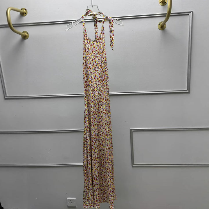 Dame midikjole med krævende blomsterdesign og elegant snit Stilla