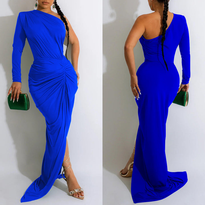 Dame elegant vikdress med asymmetrisk snit og glat drapering Stilla